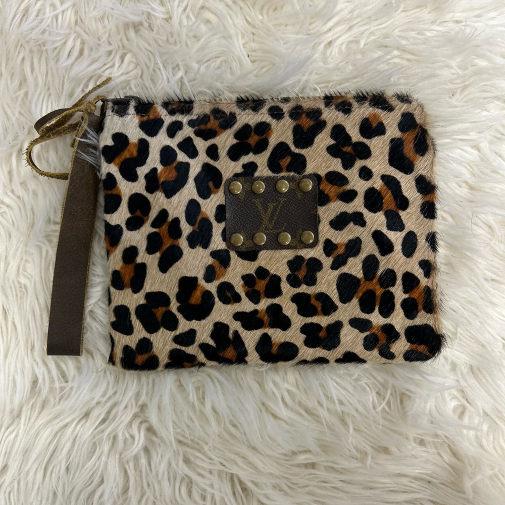 Keep it Gypsy, wallet bag with strap. Cow fur, leather, genuine LV patch work.